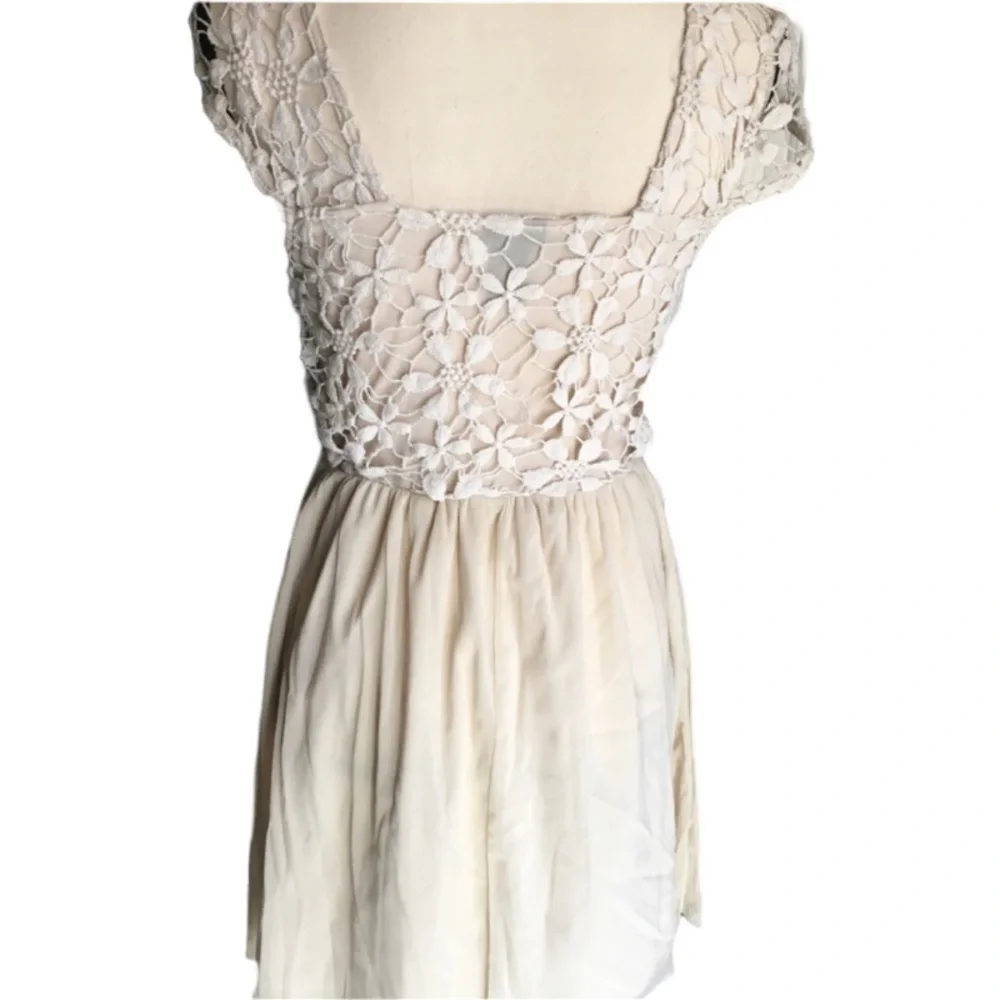 Rue21 Cream Puff Sleeve Midi Sundress - Picture 2 of 16